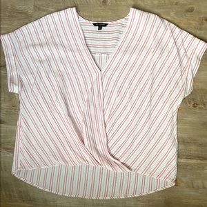 Banana Republic XL Blouse. Slightly textured.